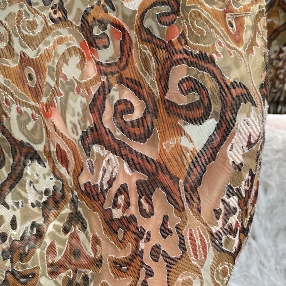 HP🎉 Women’s Animal Print Burnout Button Up Blouse - Picture 6 of 15